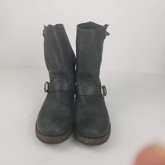 Frye Veronica ShortDistressed black leather boots - Picture 3 of 11
